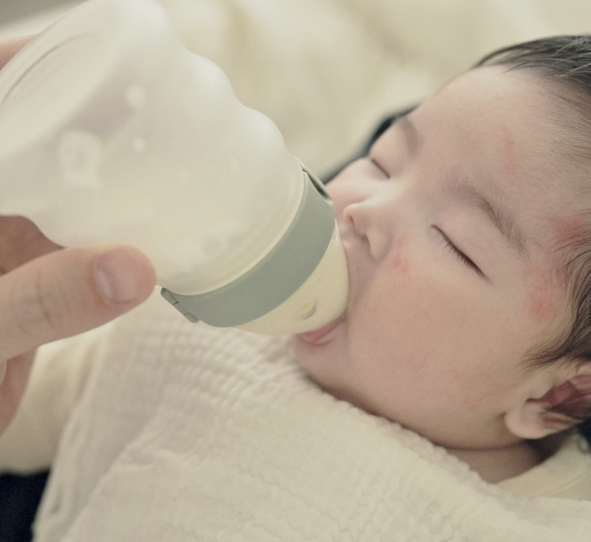 a.kobee Newborn Baby Bottle, Prime, 9oz (with Newborn flow)